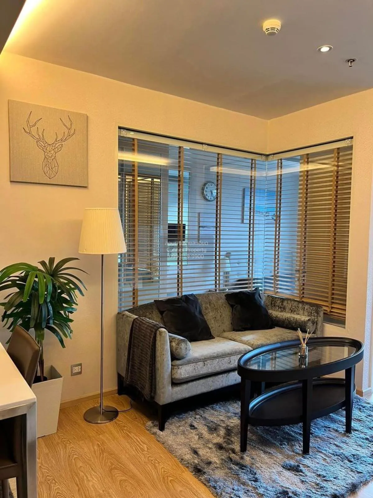 FOR RENT condo , The Esse at Singha Complex , MRT-Phetchaburi , B 2