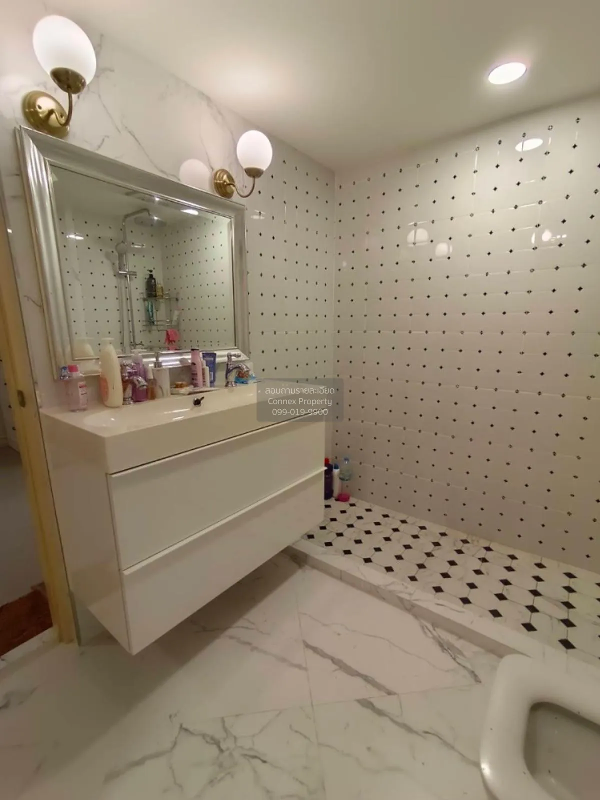 ขายคอนโด  สเตท ทาวเวอร์ BTS-สะพานตากสิน สีลม เขต บางรัก กรุงเทพ C