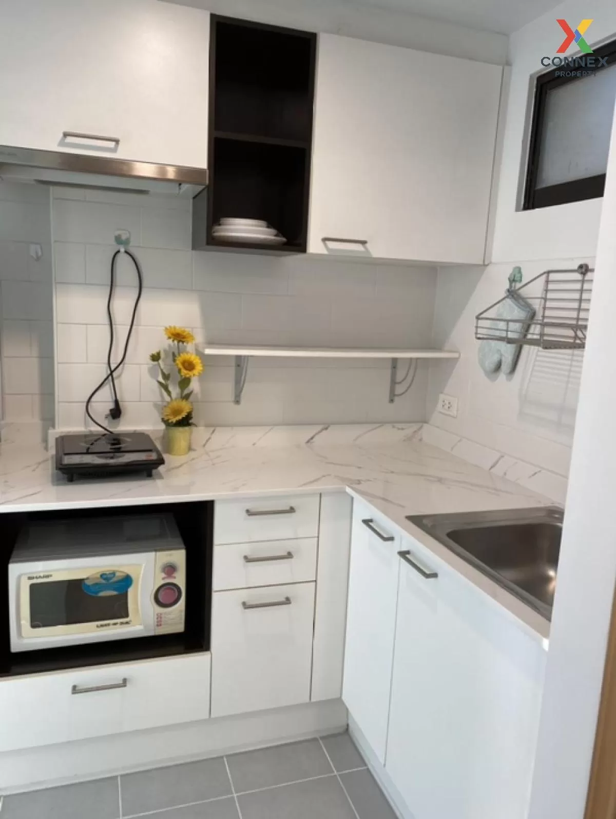 FOR RENT condo , Lumpini Place Phahol - Saphankhwai , BTS-Saphan  4