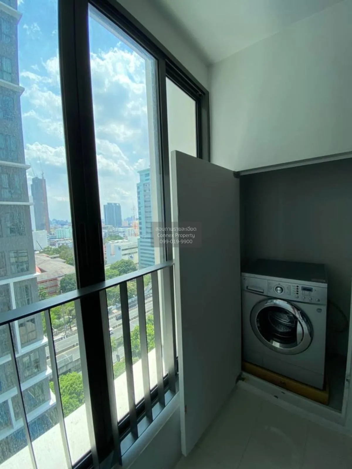 FOR RENT condo , Ideo Mobi Phayathai , BTS-Phaya Thai , Thung Pha