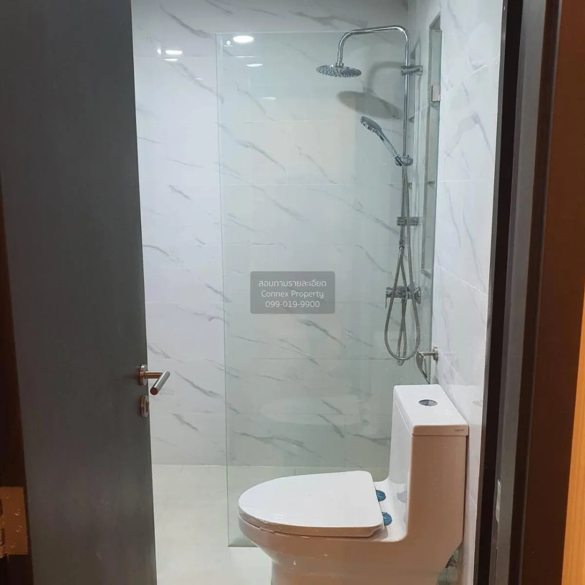 เช่าคอนโด  สาธร การ์เด้นส์ MRT-ลุมพินี ทุ่งมหาเมฆ เขต สาทร กรุงเท