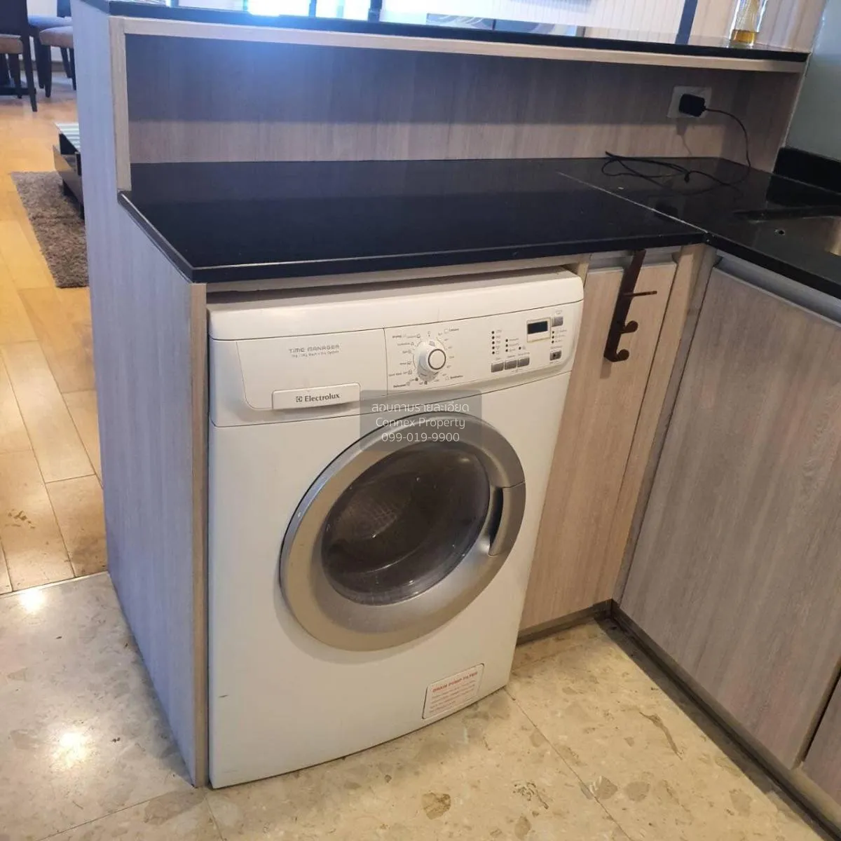 เช่าคอนโด  สาธร การ์เด้นส์ MRT-ลุมพินี ทุ่งมหาเมฆ เขต สาทร กรุงเท