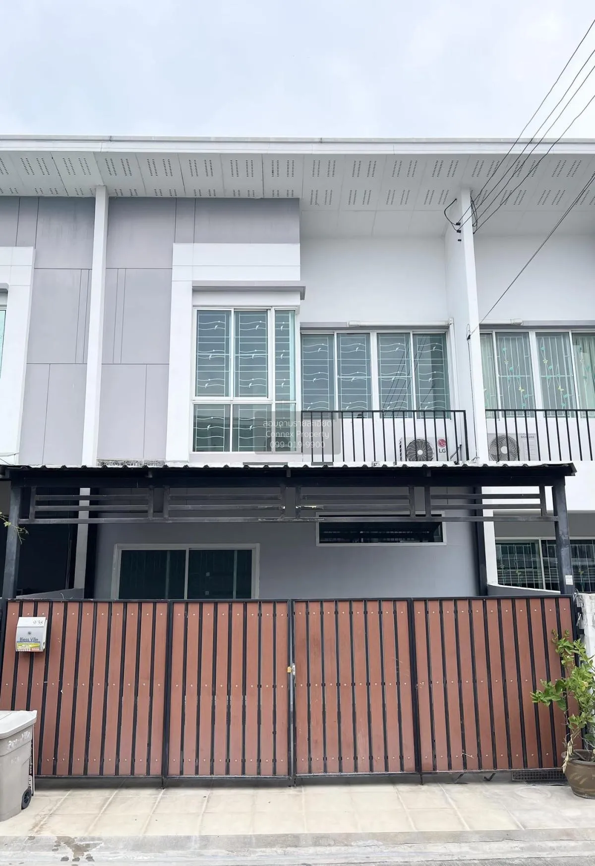 ขายทาวน์โฮม  ทาวน์โฮม เบล็ส วิลล์ รามอินทรา 117 MRT-บางชัน มีนบุร 1