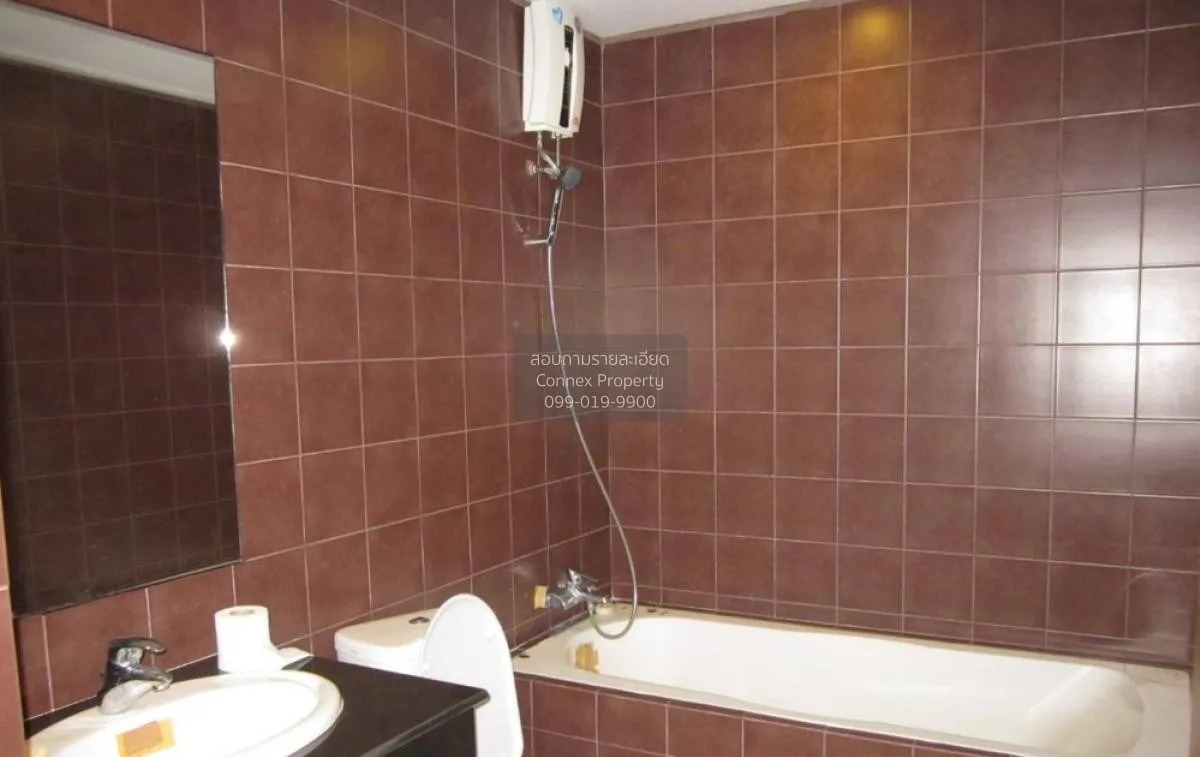 ขายคอนโด  ท๊อปวิว ทาวเวอร์ BTS-ทองหล่อ คลองตันเหนือ เขต วัฒนา กรุ