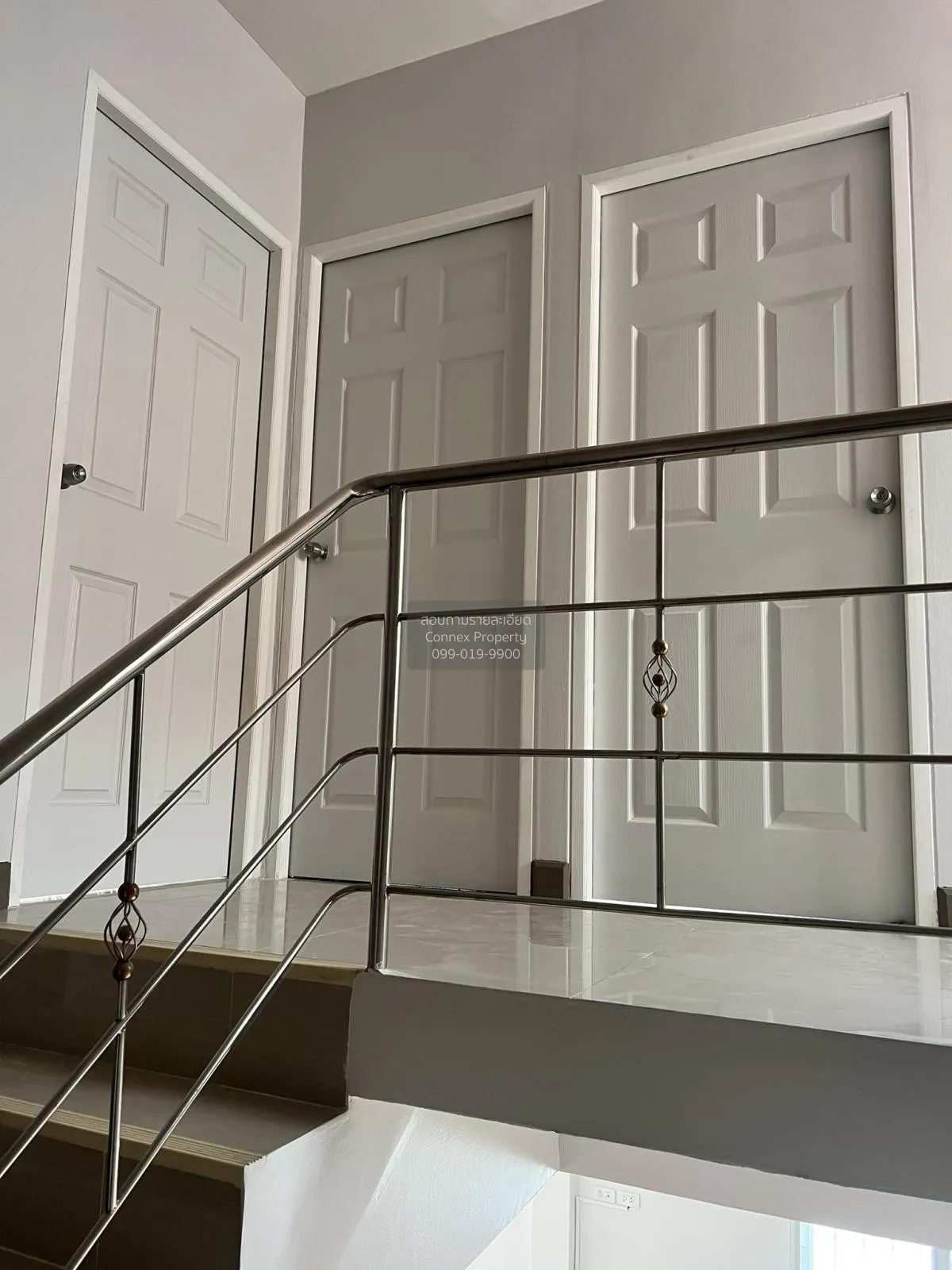 FOR SALE townhome , Fuengfa Villa 17 Phase 4 , corner unit , Phra