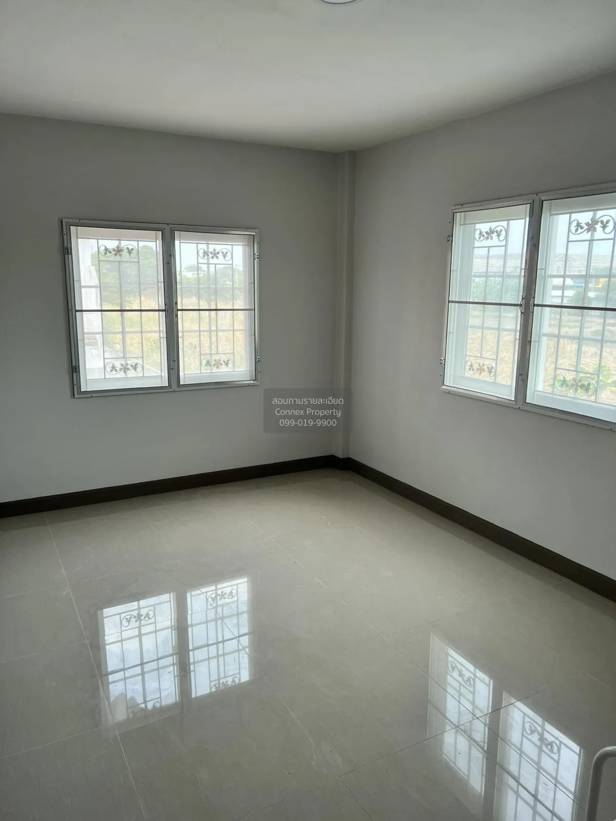 FOR SALE townhome , Fuengfa Villa 17 Phase 4 , corner unit , Phra