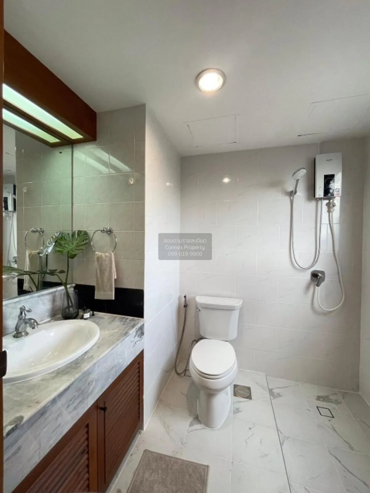 FOR RENT condo , The Grand Condo , BTS-Ratchadamri , Lumpini , Pa