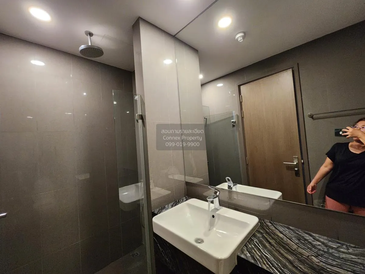 FOR RENT condo , Ashton Chula-Silom , high floor , MRT-Sam Yan , 
