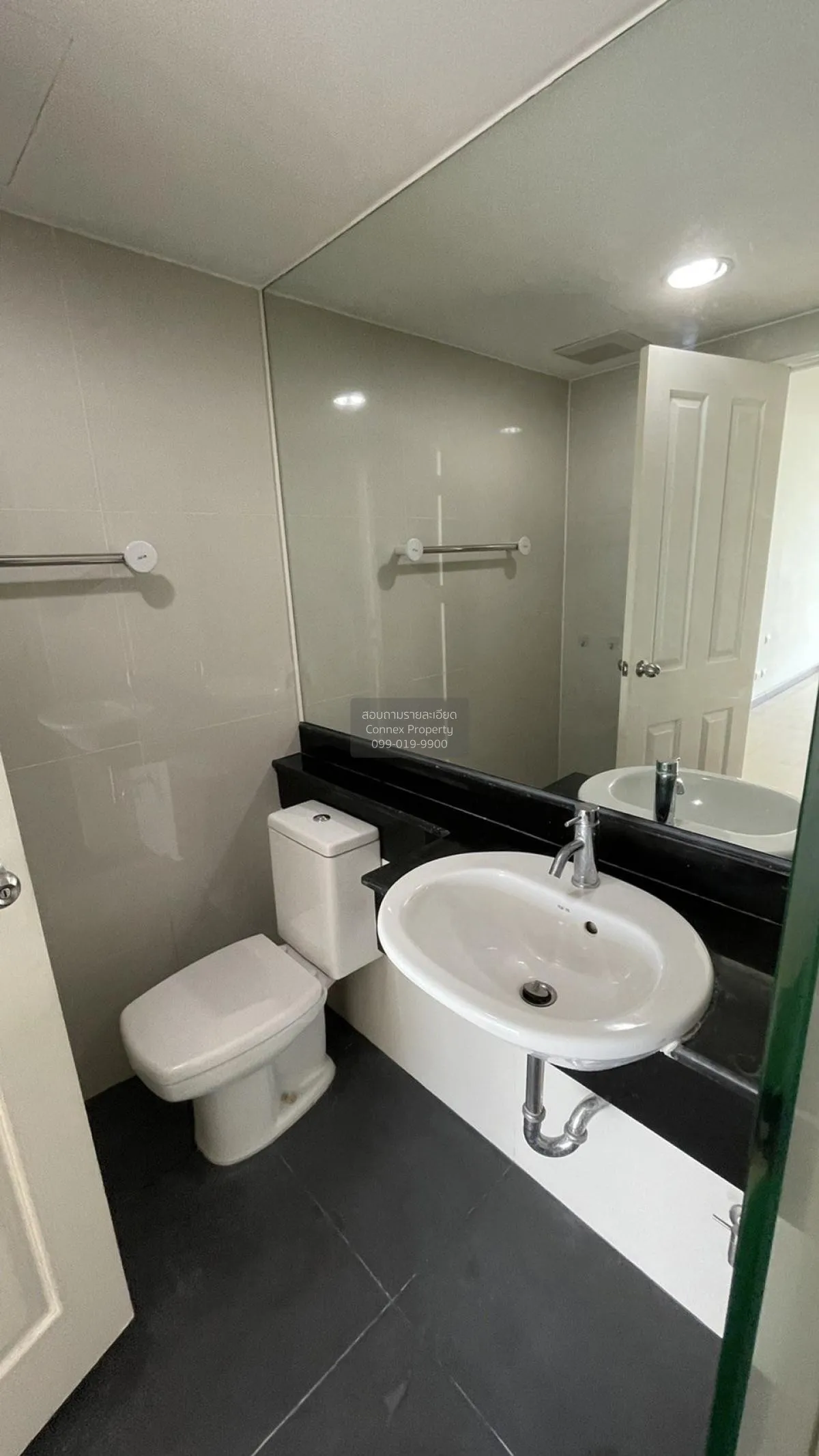 ขายคอนโด  ชาโตว์ อิน ทาวน์ รัชดา 20-2 MRT-สุทธิสาร สามเสนนอก เขต  4