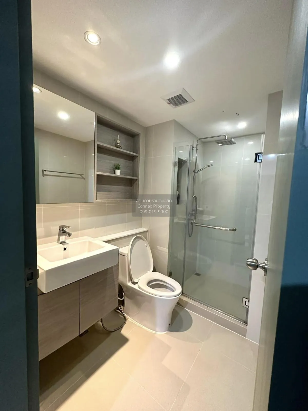 FOR RENT condo , D’Memoria , BTS-Ari , Sam Sen Nai , Phaya Thai ,