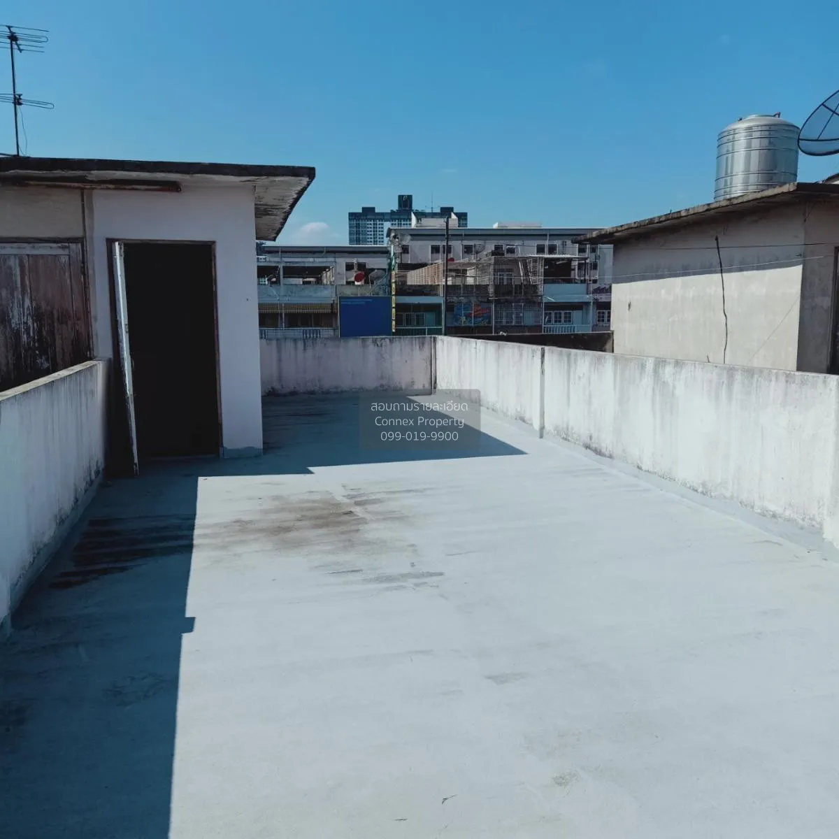 ขายอาคารพาณิชย์  หัวหมาก เขต บางกะปิ กรุงเทพ CX-80897