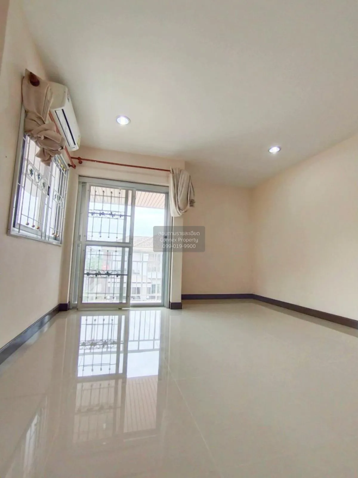 FOR SALE twin house , Pensiri Place Village , Lam Toiting , Nong 