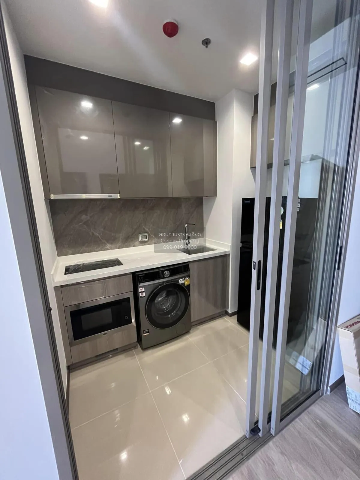 FOR RENT condo , RHYTHM Charoenkrung Pavillion , Wat Phraya Krai  2
