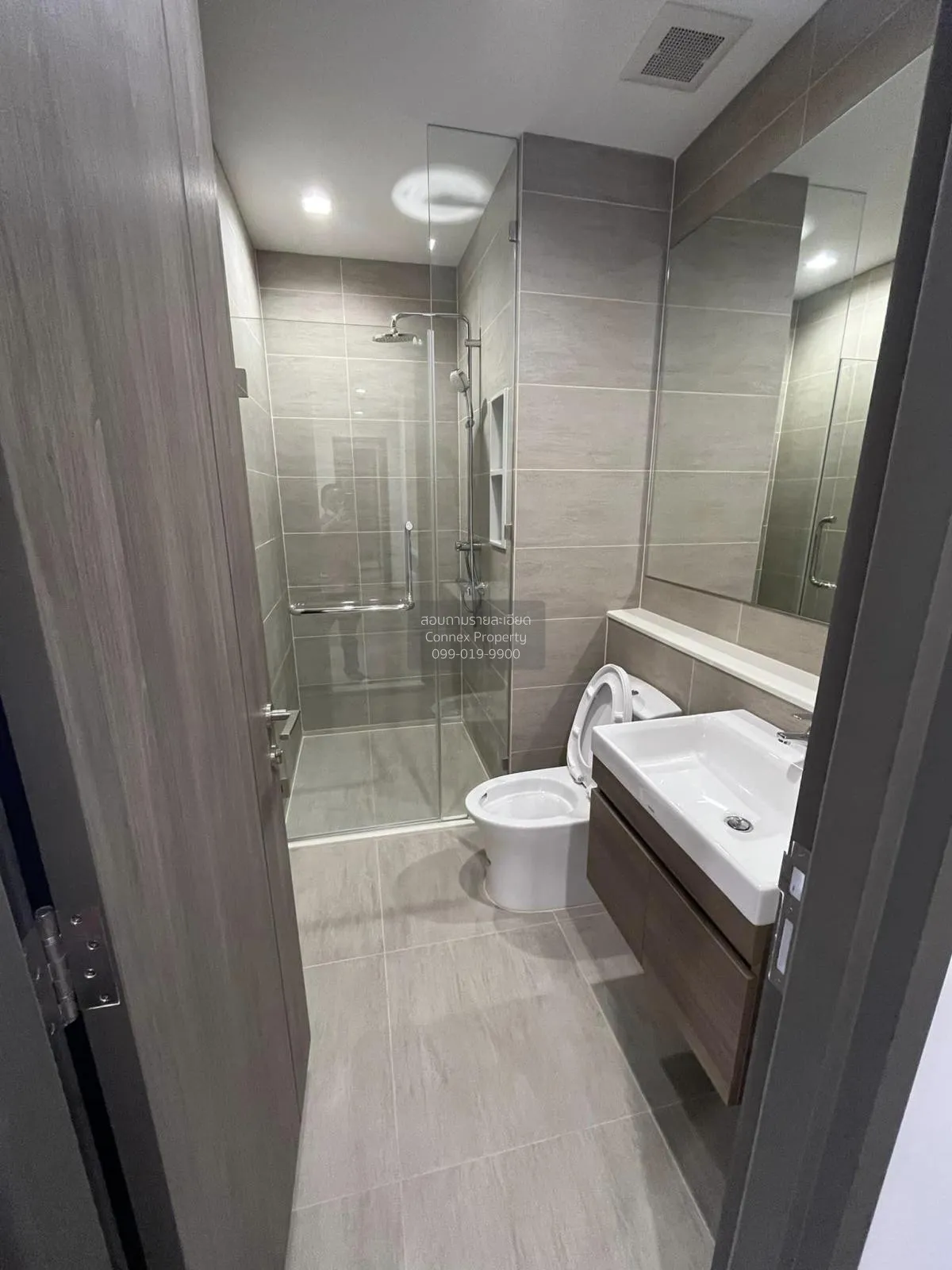 FOR RENT condo , RHYTHM Charoenkrung Pavillion , Wat Phraya Krai 