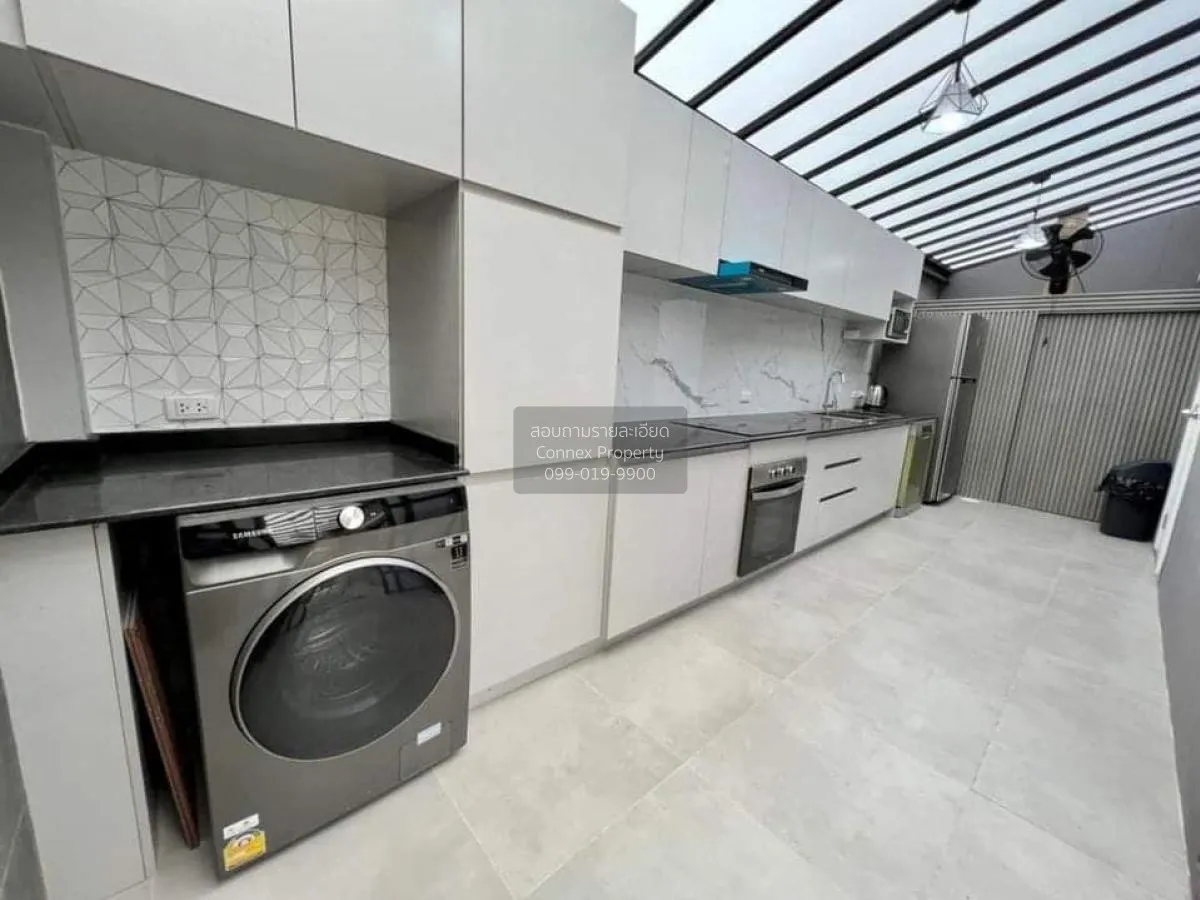 เช่าทาวน์โฮม  เดอะ คอนเนค อัพ 3 ลาดพร้าว 126 MRT-ลาดพร้าว 101 (สา