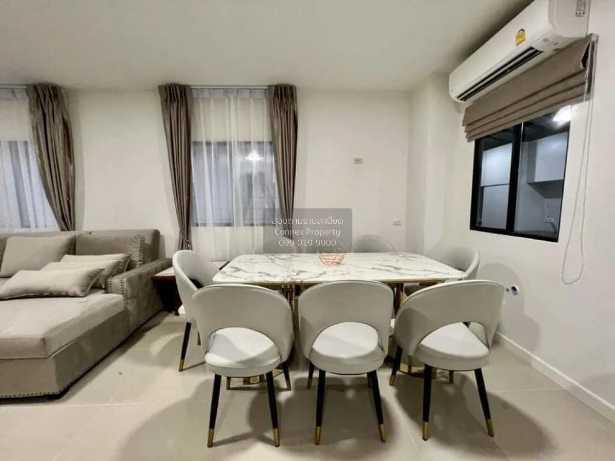 เช่าทาวน์โฮม  เดอะ คอนเนค อัพ 3 ลาดพร้าว 126 MRT-ลาดพร้าว 101 (สา