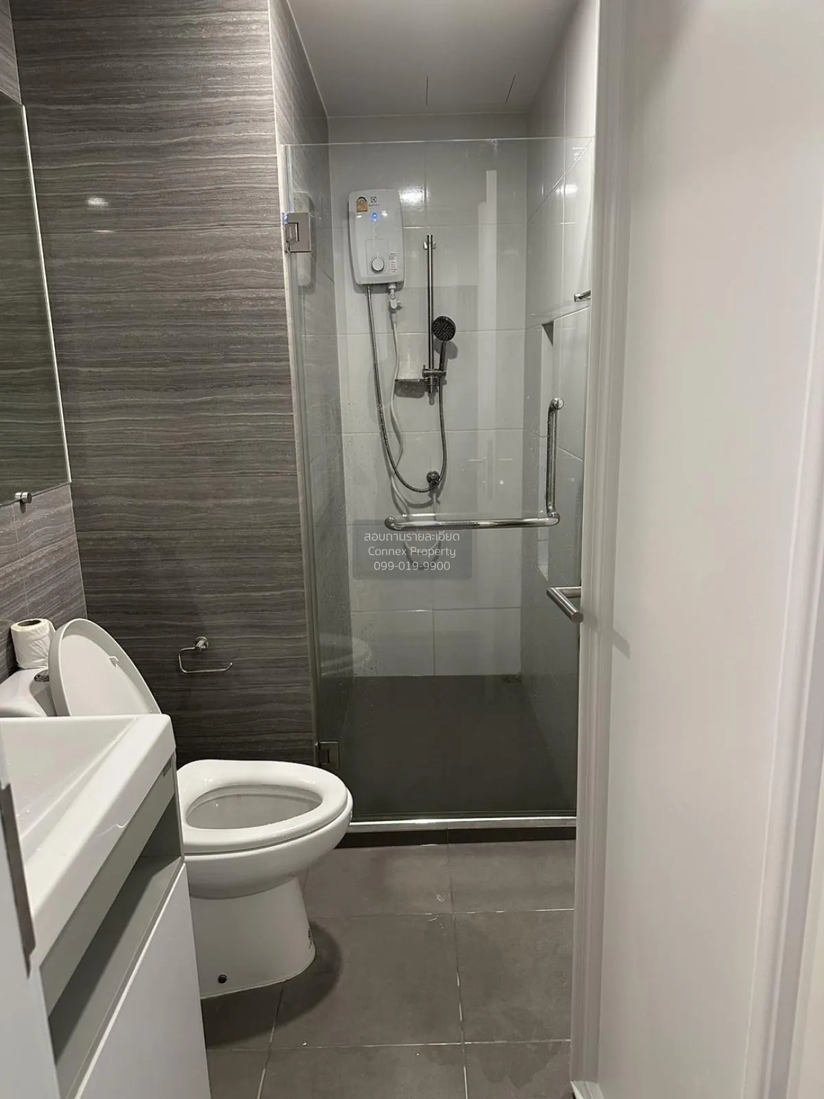 FOR RENT condo , Knightsbridge Phaholyothin Interchange , BTS-Wat