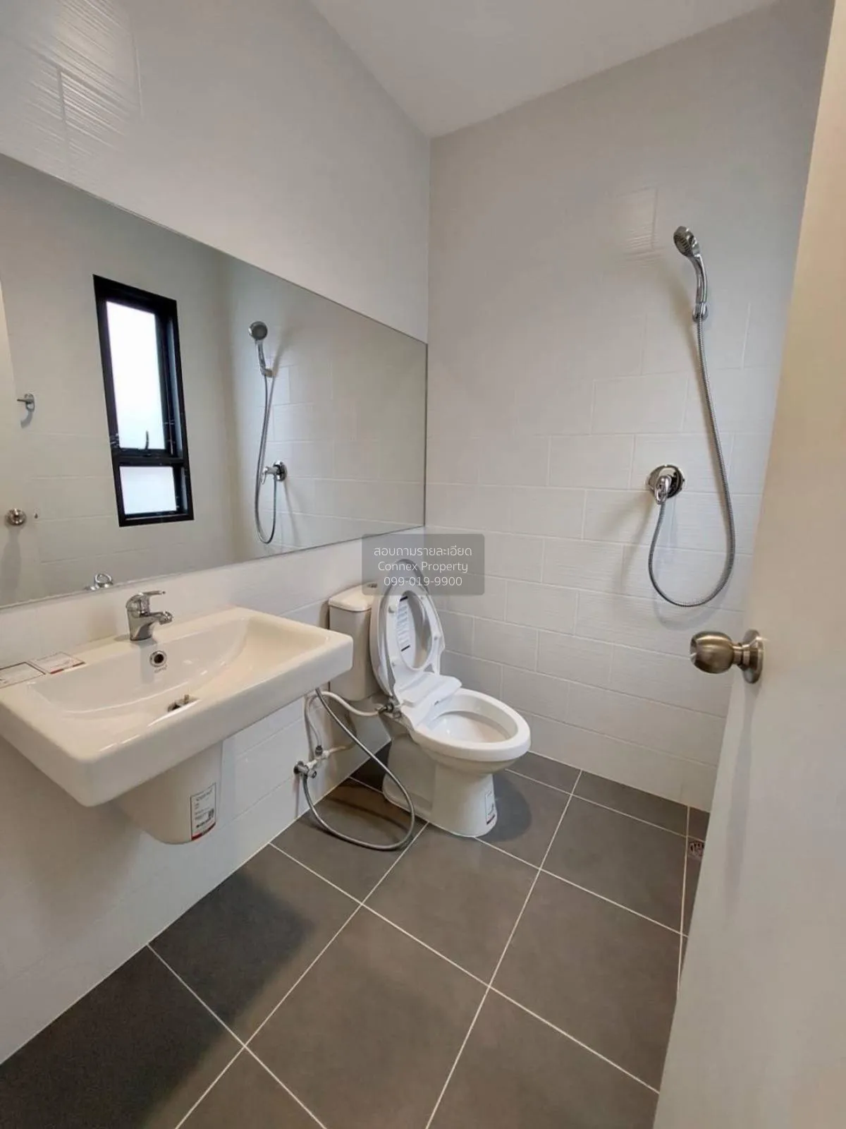 ขายทาวน์โฮม  เวิร์ฟ เพชรเกษม MRT-หลักสอง หนองค้างพลู เขต หนองแขม 