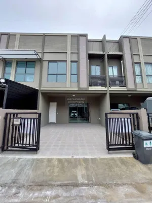 ขายทาวน์โฮม  เวิร์ฟ เพชรเกษม MRT-หลักสอง หนองค้างพลู เขต หนองแขม กรุงเทพ CX-81012