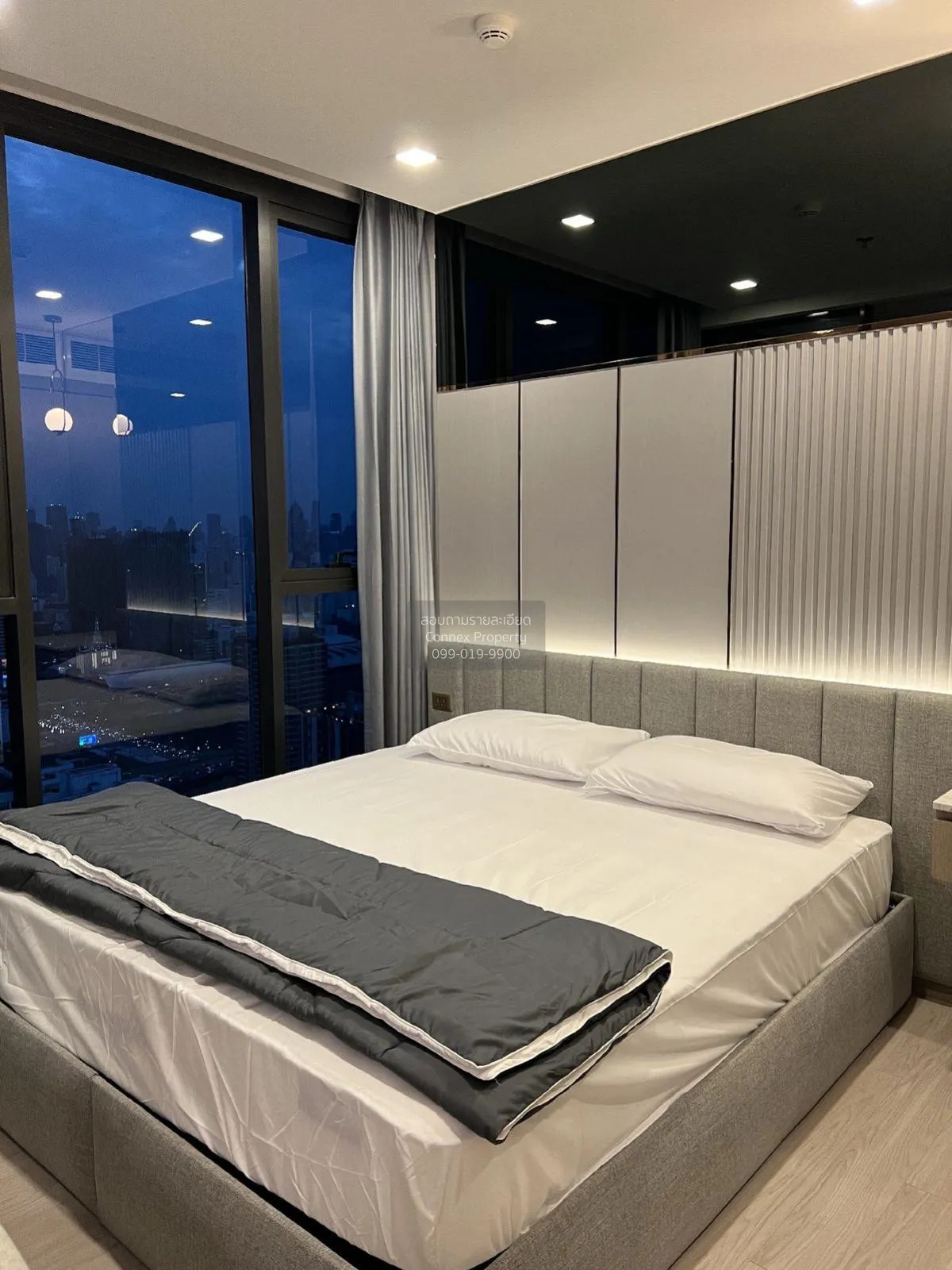 FOR RENT condo , One9Five Asoke - Rama 9 , MRT-Phra Ram 9 , Huai  4