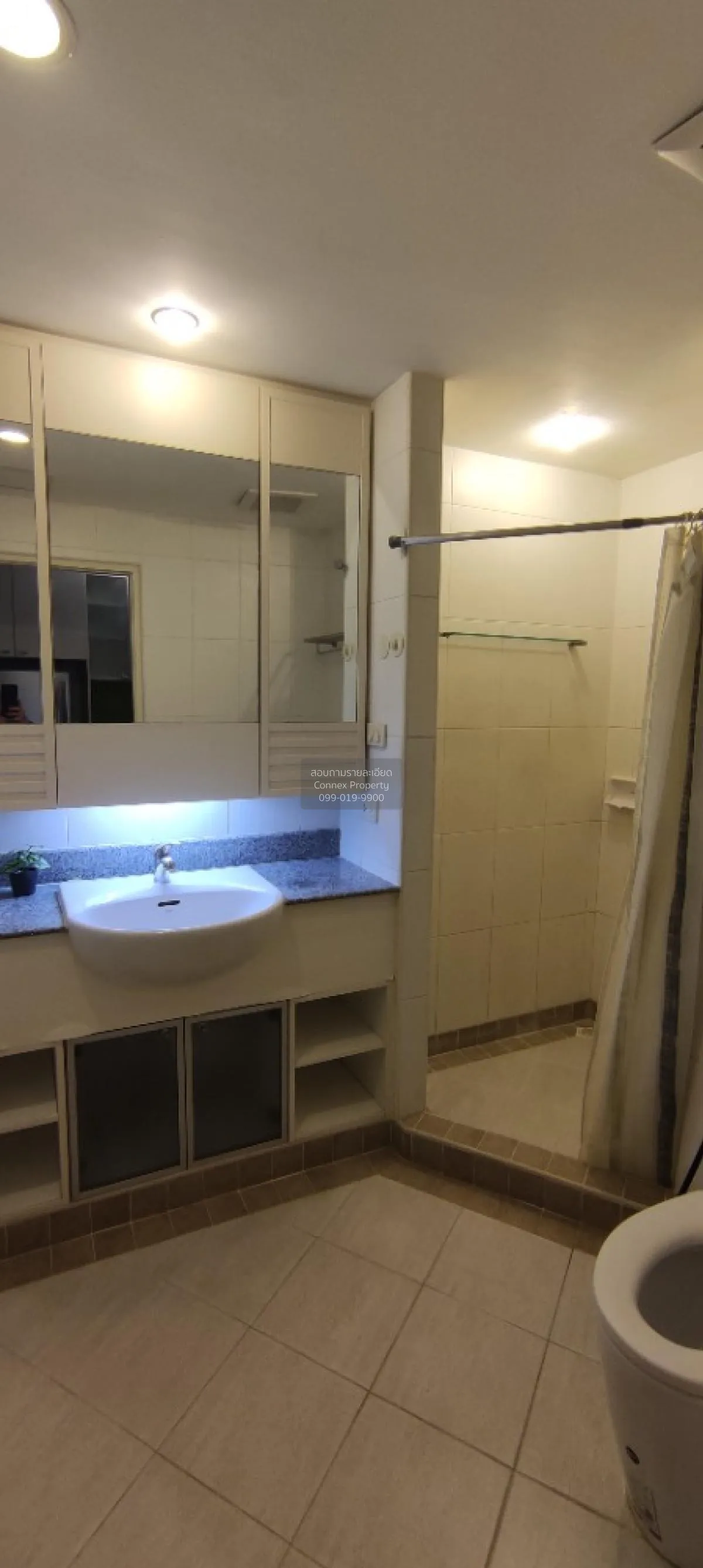 FOR RENT condo , Baan Siri Sathorn , MRT-Lumphini , Thungmahamek 