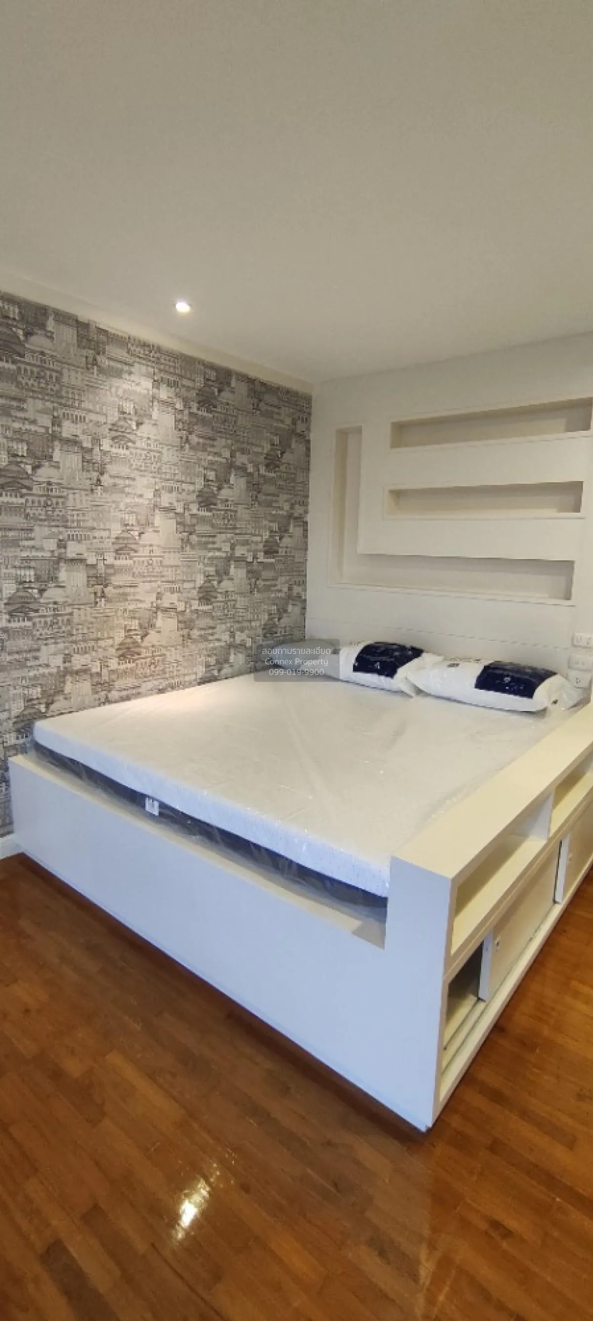 FOR RENT condo , Baan Siri Sathorn , MRT-Lumphini , Thungmahamek 