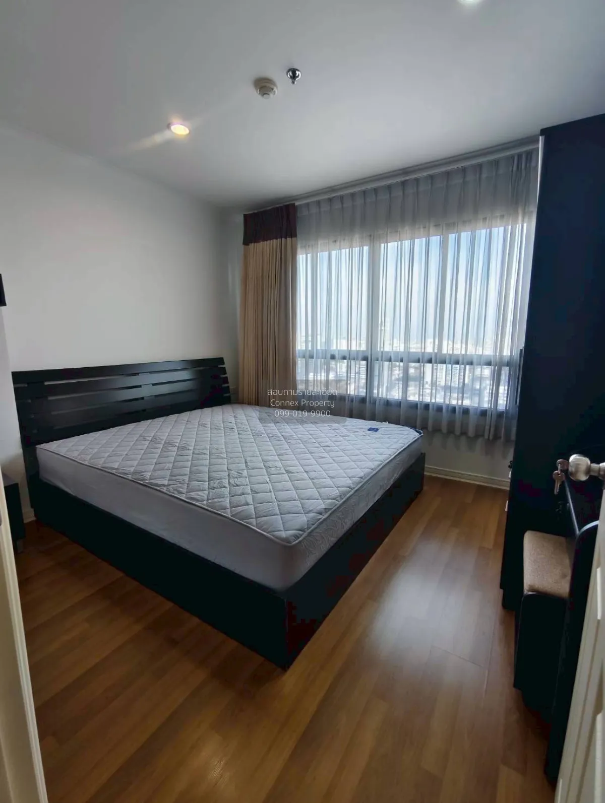 FOR SALE condo , Lumpini Place Phahol - Saphankhwai , BTS-Saphan 