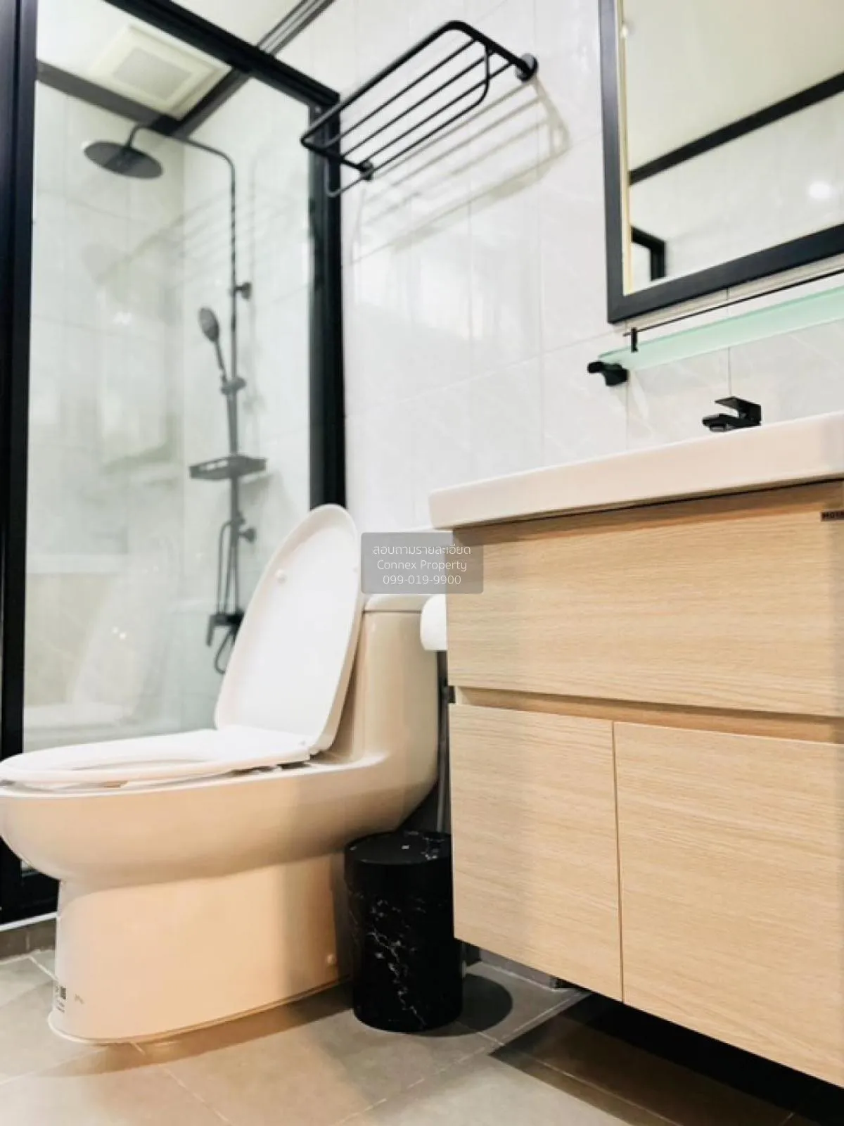 ขายคอนโด  บ้านกลางกรุงรีสอร์ท รัชดา ซอย7 MRT-ศูนย์วัฒนธรรมแห่งประ