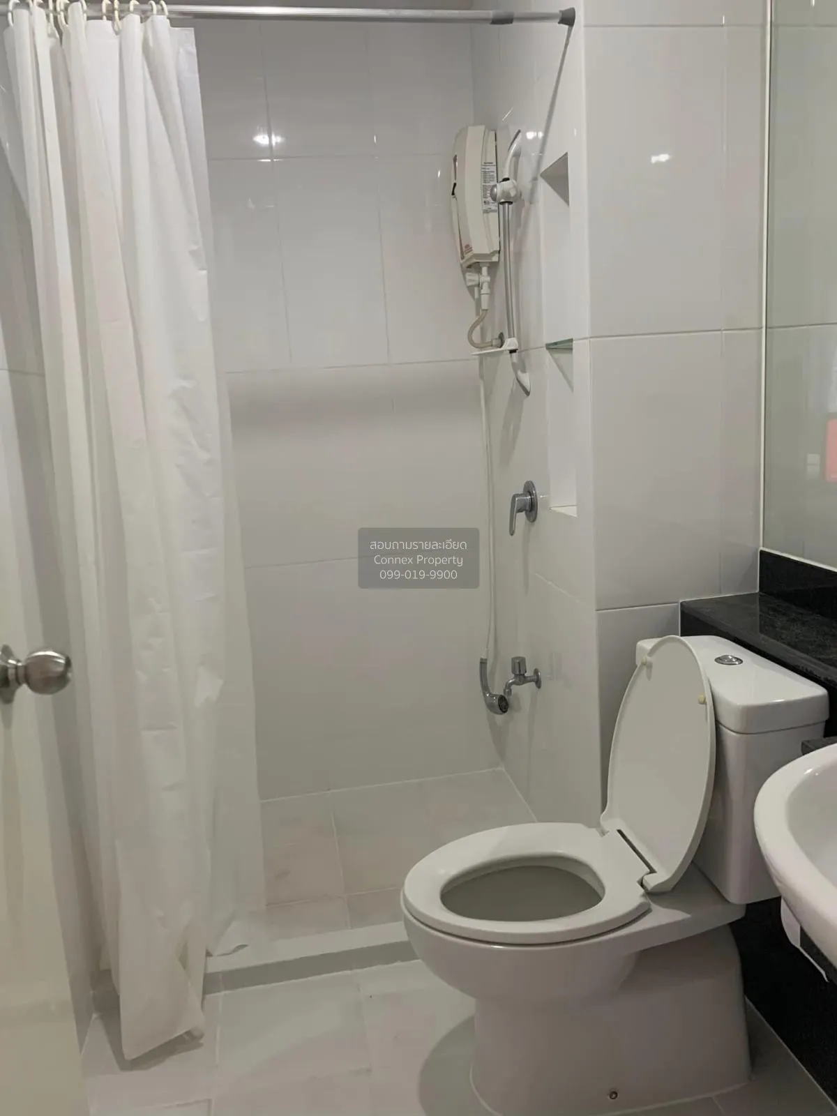 FOR RENT condo , The Parkland Grand Taksin , high floor , BTS-Pho