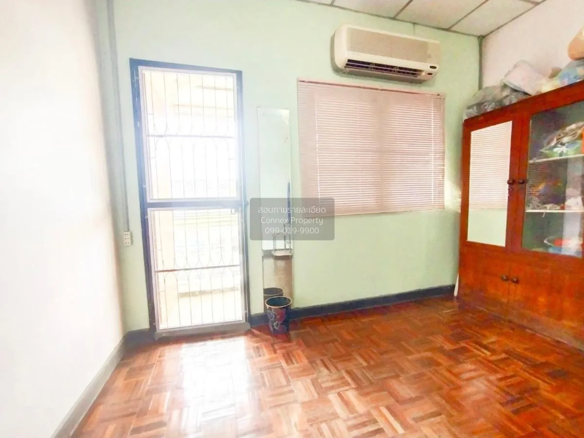 FOR SALE Townhouse/Townhome  ,  Baan Rungkit Villa 5 , nice view 