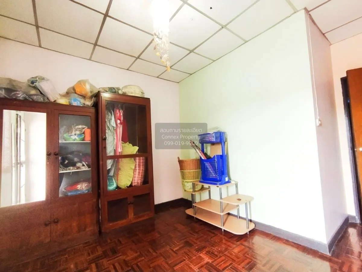 FOR SALE Townhouse/Townhome  ,  Baan Rungkit Villa 5 , nice view 