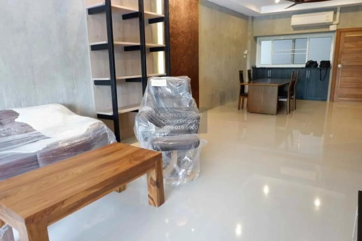 ขายคอนโด  สยามเพนท์เฮาส์ 1 คอนโดมิเนียม BTS-นานา คลองเตย เขต คลอง 2