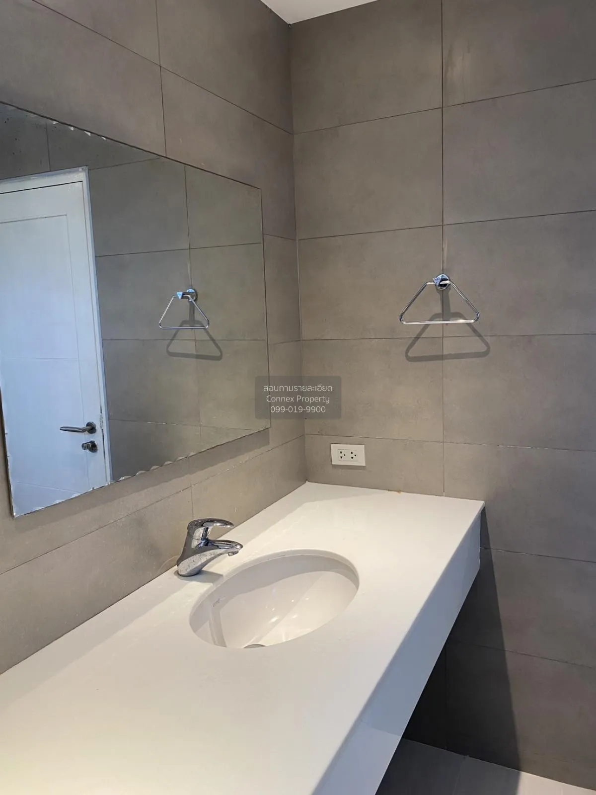 FOR RENT Condo , Sompob House , BTS-Wongwian Yai , Bang Lamphu La