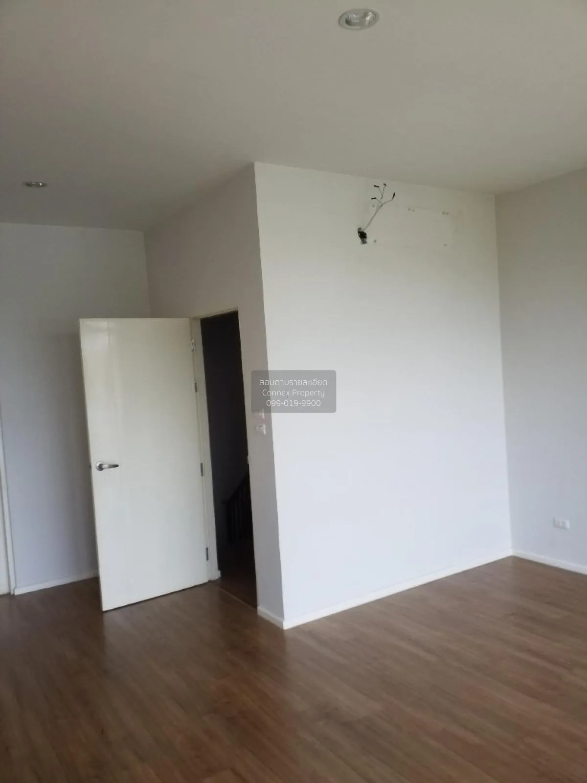 ขายทาวน์เฮ้าส์/ทาวน์โฮม  บ้านกลางเมือง พระราม 9-กรุงเทพกรีฑา (ตัด 2