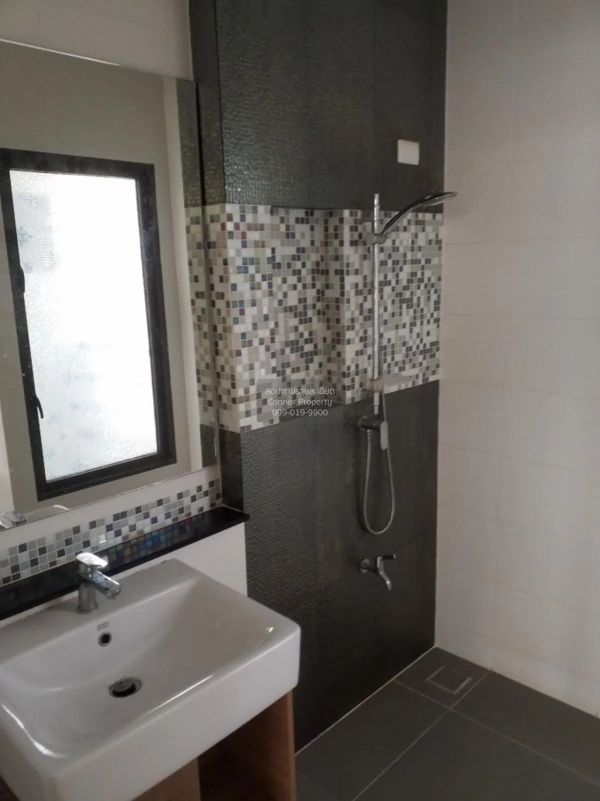 FOR SALE Townhouse/Townhome  , Baan Klang Muang Rama 9-New Krungt