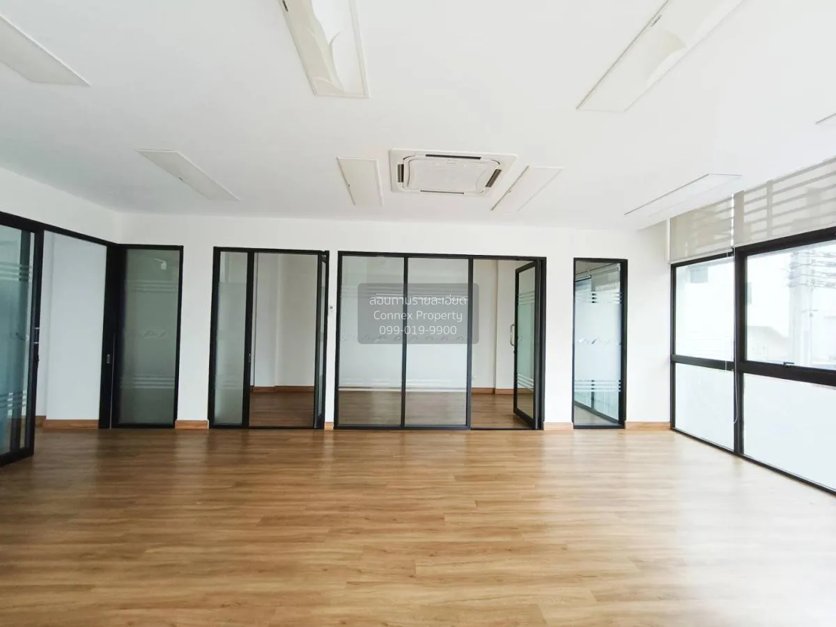 ขายบ้าน  ดิสทริค เอกมัย-รามอินทรา นวลจันทร์ เขต บึงกุ่ม กรุงเทพ C