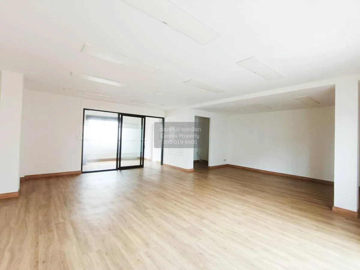 ขายบ้าน  ดิสทริค เอกมัย-รามอินทรา นวลจันทร์ เขต บึงกุ่ม กรุงเทพ C