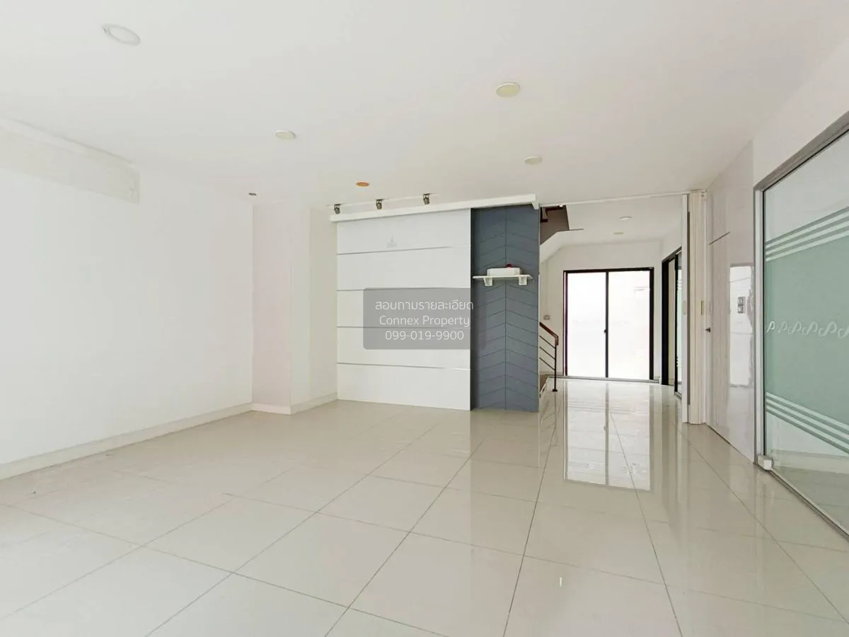 ขายบ้าน  ดิสทริค เอกมัย-รามอินทรา นวลจันทร์ เขต บึงกุ่ม กรุงเทพ C