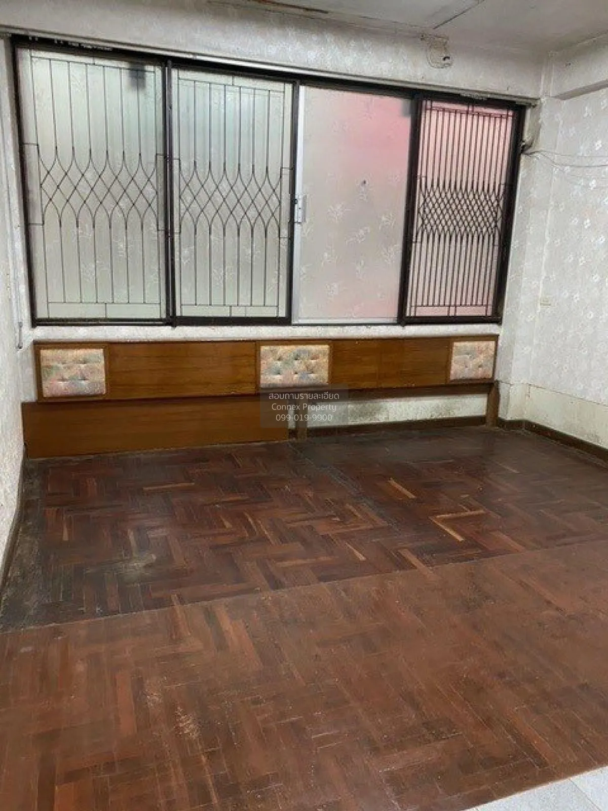 For Sale Commercial building, Soi Yaowarat 33 , Chakkrawat , Samp 4