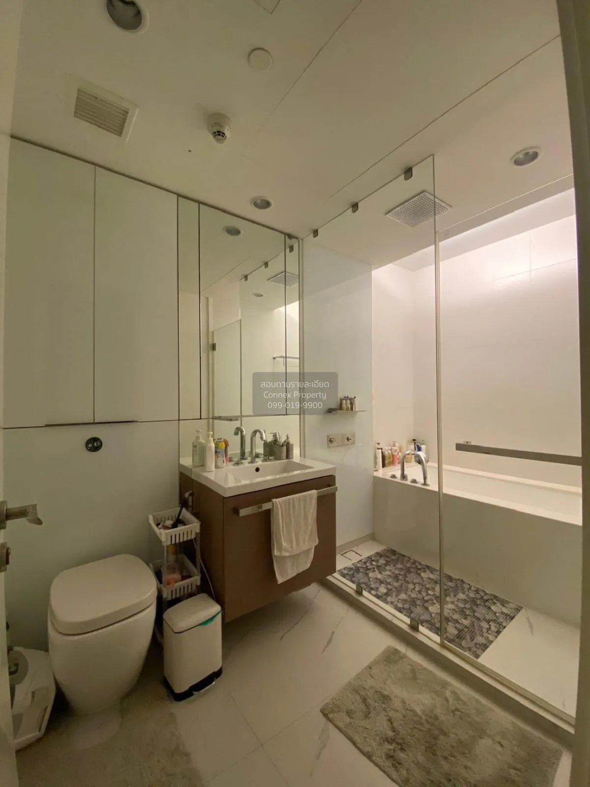 FOR RENT Condo , 185 Rajadamri , BTS-Ratchadamri , Lumpini , Path