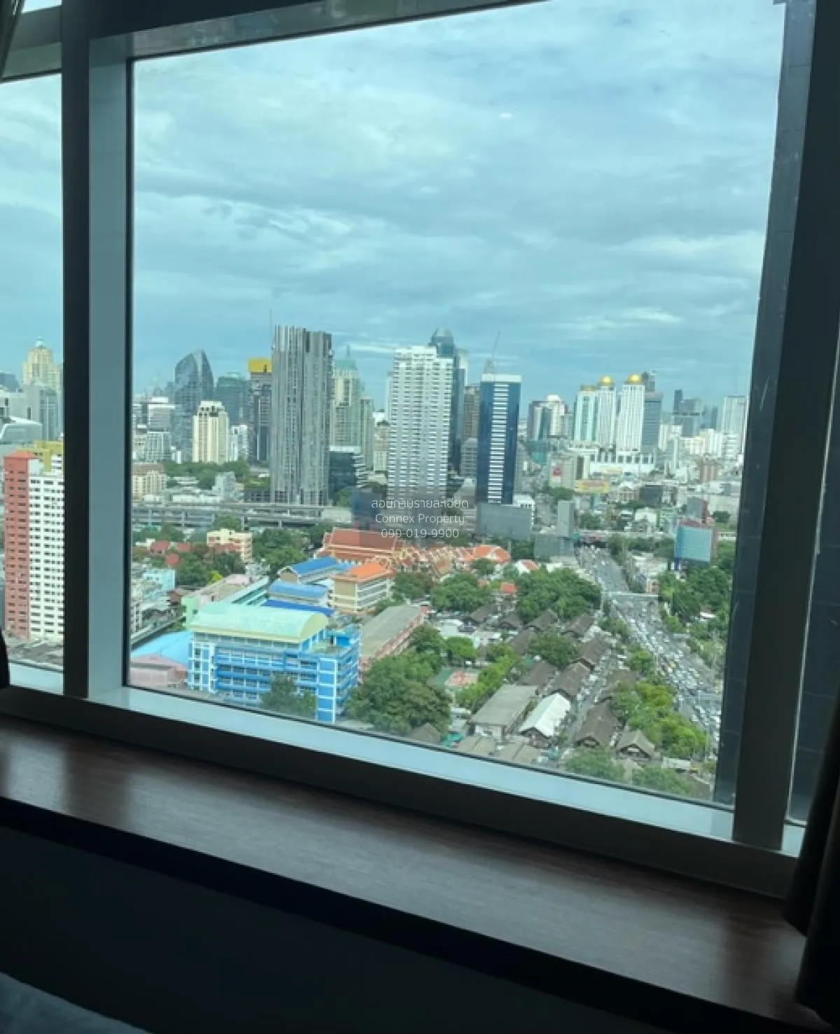 ขายคอนโด  เซอร์เคิล คอนโดมิเนียม MRT-เพชรบุรี ถนนเพชรบุรี เขต ราช