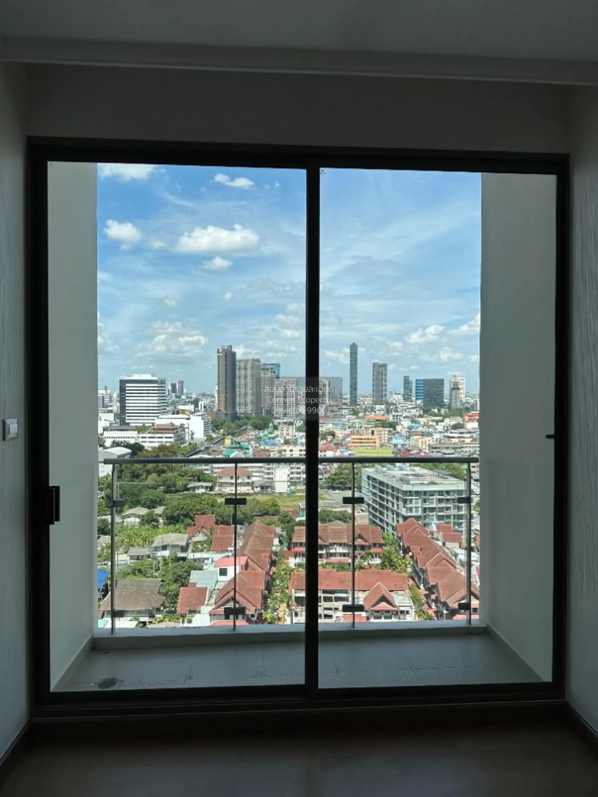 FOR SALE Condo , Supalai Oriental Sukhumvit 39 , MRT-Phetchaburi 