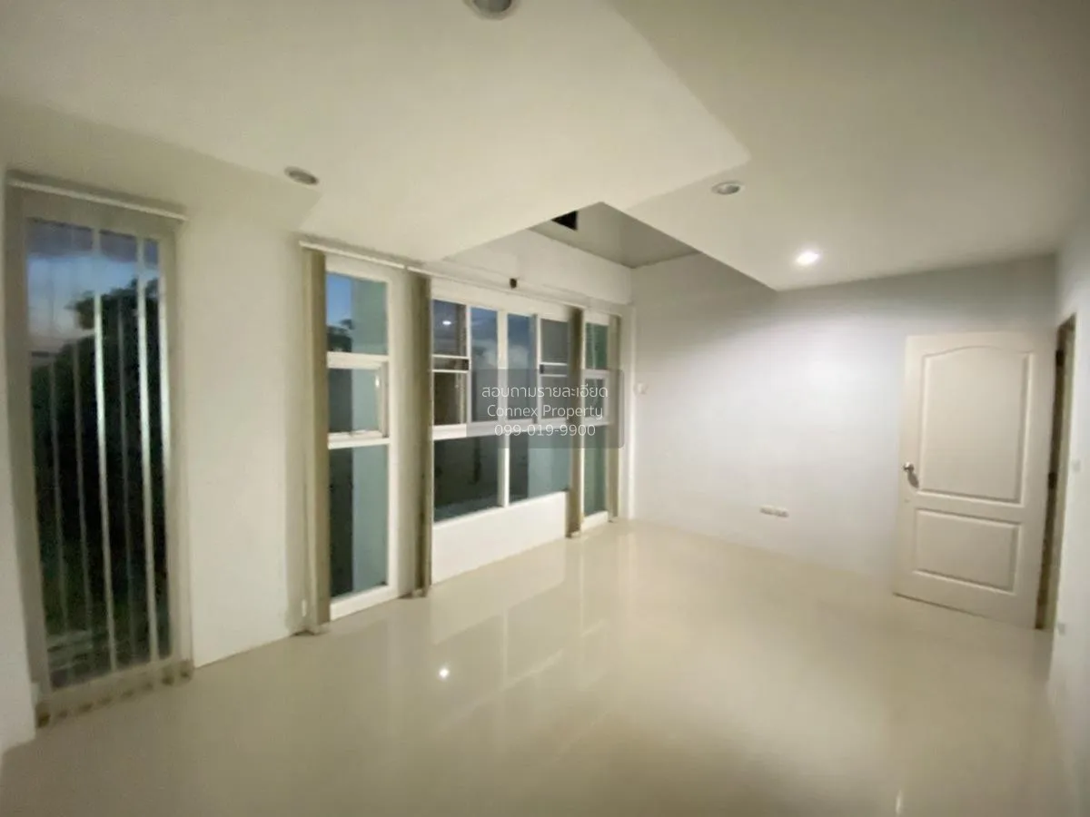 ขายอาคารพาณิชย์  แอทโฮม รามอินทรา คันนายาว เขต คันนายาว กรุงเทพ C