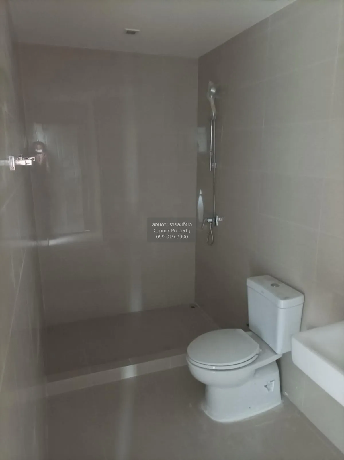 ขายอาคารพาณิชย์  ชิค ดิสทริคท์ ราม 53 วังทองหลาง เขต วังทองหลาง ก