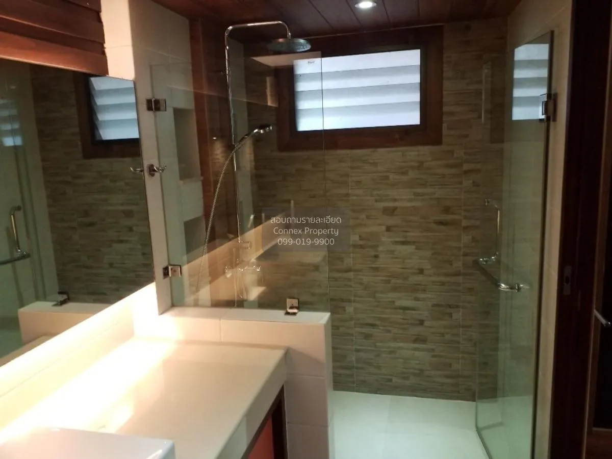 ขายอาคารพาณิชย์ 3.5 ชั้น หน้ากว้าง 8 เมตร ถนน เอกชัย บางขุนเทียน 