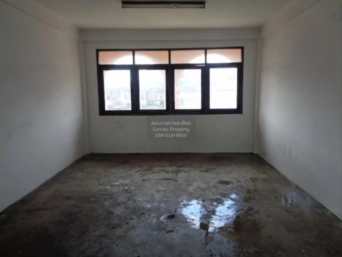 ขายอาคารพาณิชย์ ติดถนนใหญ่ เสรีไทย 2 คูหาติดกัน  บางกะปิ เขต บางก 2