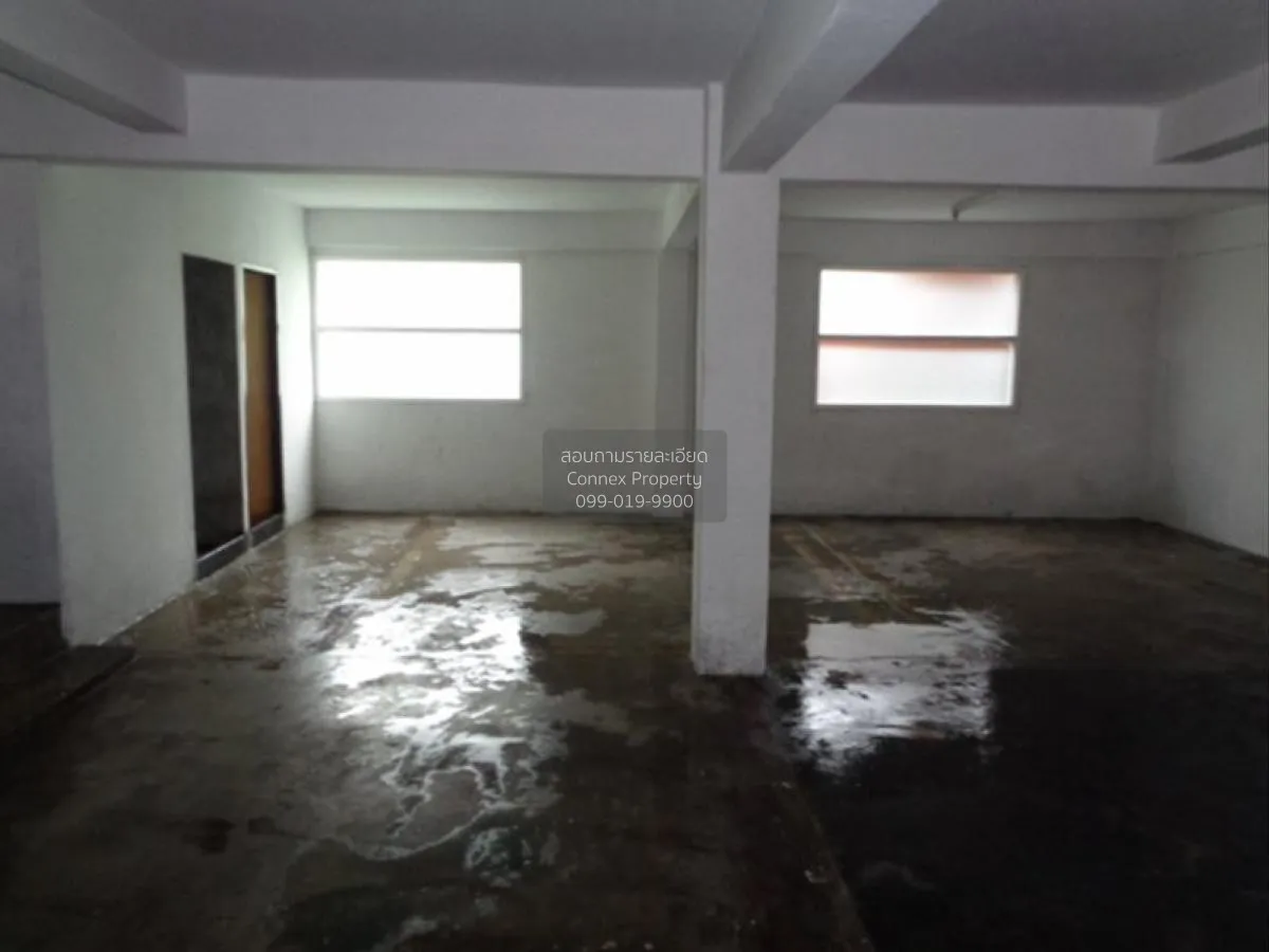 ขายอาคารพาณิชย์ ติดถนนใหญ่ เสรีไทย 2 คูหาติดกัน  บางกะปิ เขต บางก