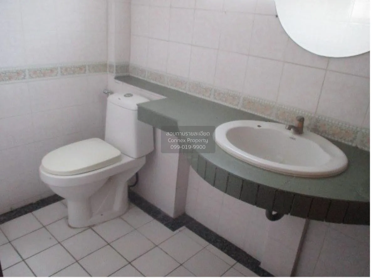 For Sale Commercial Building Piemsuk , Bang Kapi , Huai Khwang , 