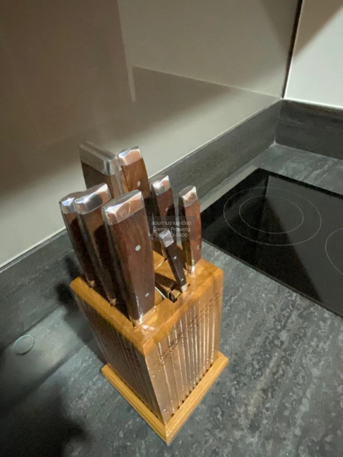 เช่าคอนโด  แอชตัน อโศก-พระราม 9 MRT-พระราม 9 ดินแดง เขต ดินแดง กร