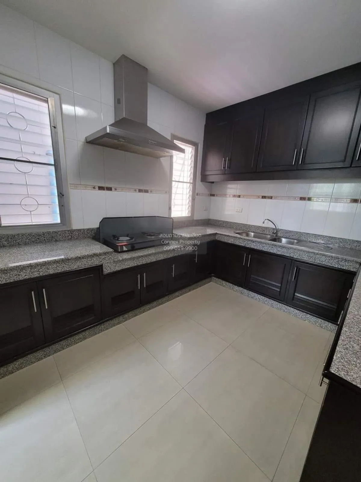 FOR RENT Townhouse/Townhome  , Baan Klang Krung Sathorn-Narathiwa